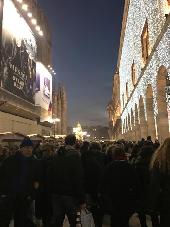 Kibilu - Via Falcone - City Centre - Duomo Milano Exterior foto